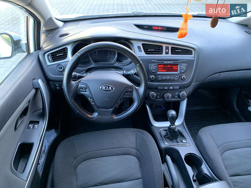 Универсал Kia Ceed 2013 в Калуше