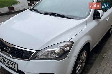 Универсал Kia Ceed 2011 в Львове