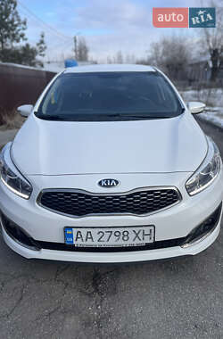 Хэтчбек Kia Ceed 2018 в Киеве