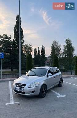 Хетчбек Kia Ceed 2007 в Кременчуці