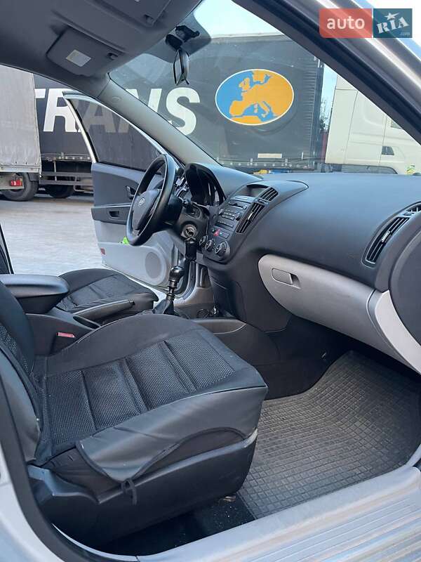 Хетчбек Kia Ceed 2007 в Кременчуці
