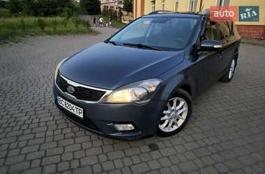 Универсал Kia Ceed 2010 в Львове