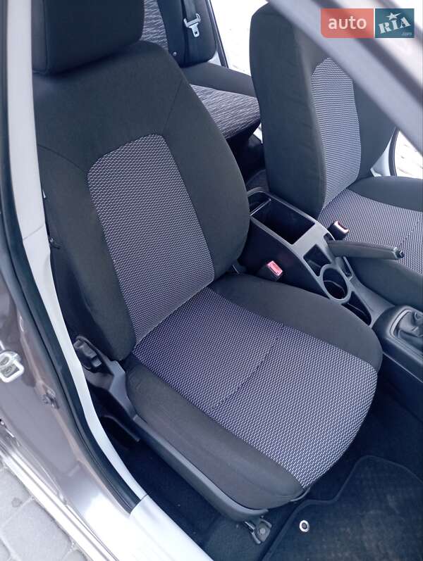 Хэтчбек Kia Ceed 2007 в Запорожье