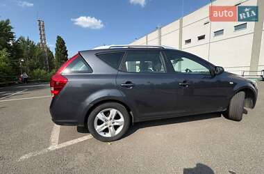Универсал Kia Ceed 2009 в 