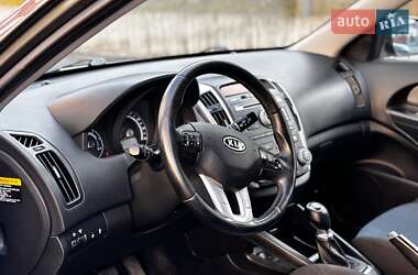 Универсал Kia Ceed 2011 в 
