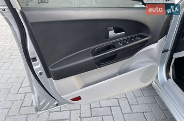 Хэтчбек Kia Ceed 2007 в 