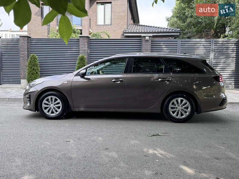 Универсал Kia Ceed 2019 в Киеве