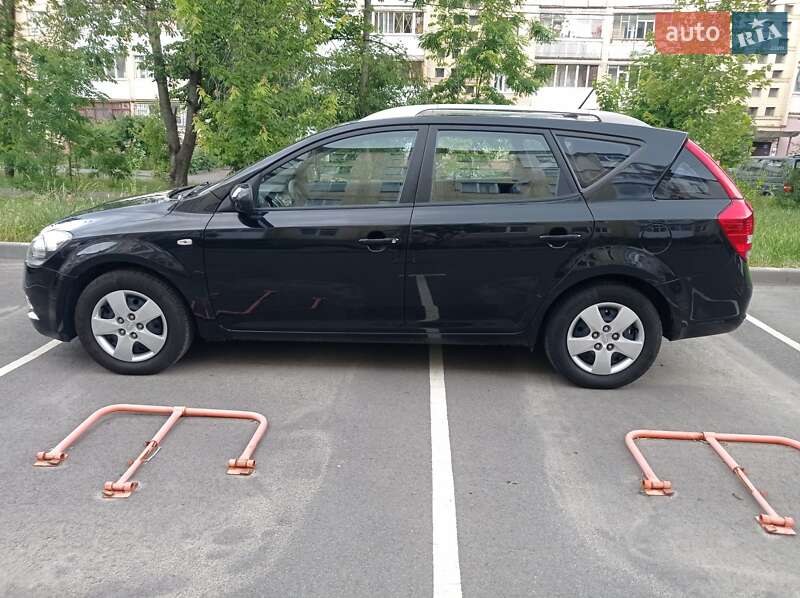 Універсал Kia Ceed 2009 в Вінниці фото 13 Універсал Kia Ceed 2009 в Вінниці