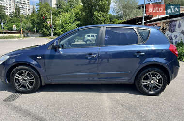 Хэтчбек Kia Ceed 2007 в Харькове