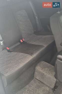 Хэтчбек Kia Ceed 2009 в 