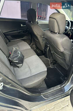 Хэтчбек Kia Ceed 2009 в 