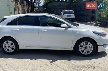 Хэтчбек Kia Ceed 2023 в Днепре