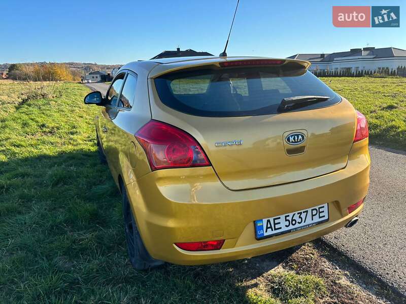Хетчбек Kia Ceed 2008 в Дніпрі фото 3 Хетчбек Kia Ceed 2008 в Дніпрі