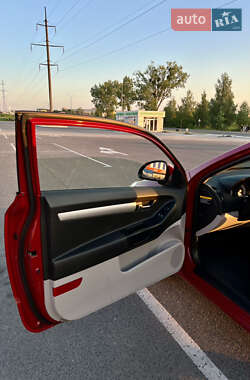 Хетчбек Kia Ceed 2009 в 