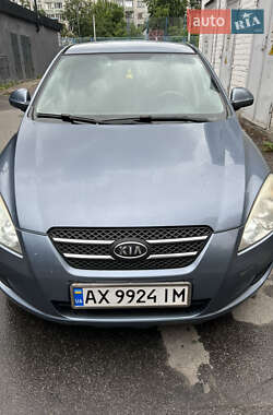 Хэтчбек Kia Ceed 2008 в Харькове