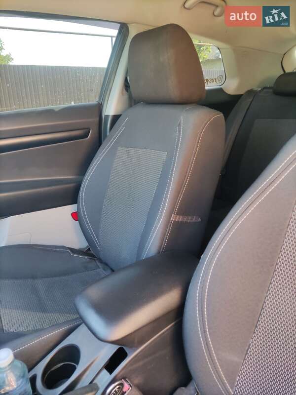 Хэтчбек Kia Ceed 2008 в Одессе