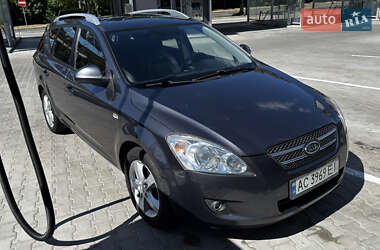 Універсал Kia Ceed 2007 в Луцьку