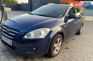 Универсал Kia Ceed 2007 в Луцке