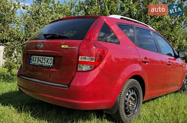 Универсал Kia Ceed 2009 в Золочеве
