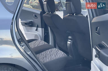 Хэтчбек Kia Ceed 2007 в 