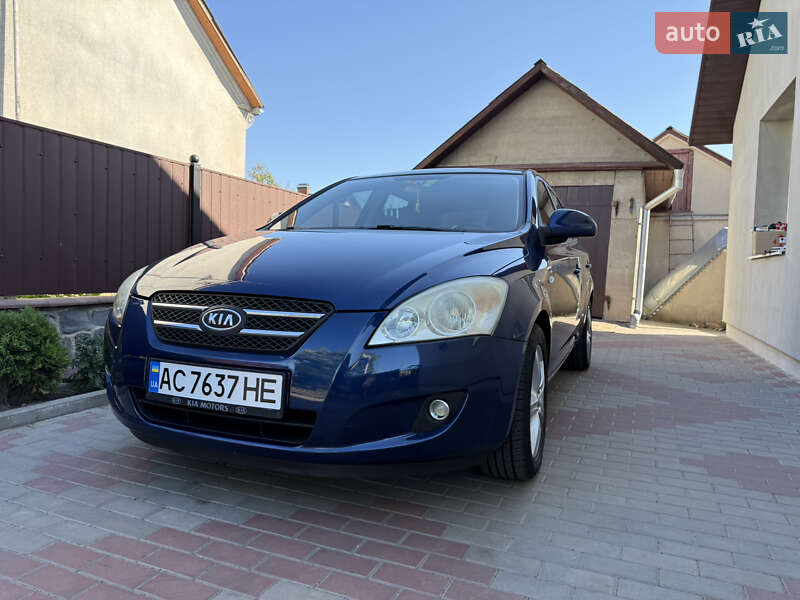 Хетчбек Kia Ceed 2008 в Луцьку