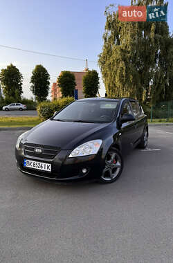 Хетчбек Kia Ceed 2008 в Луцьку