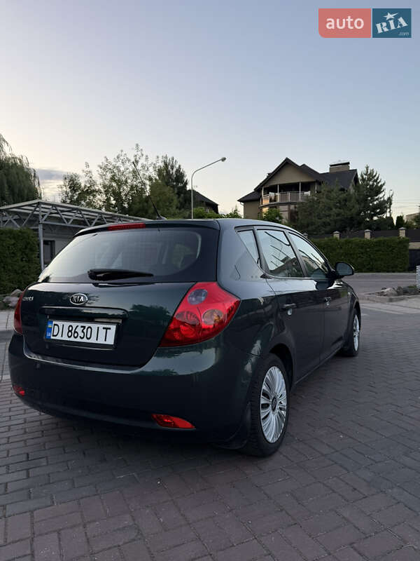 Хэтчбек Kia Ceed 2009 в Нововолынске фото 7 Хэтчбек Kia Ceed 2009 в Нововолынске