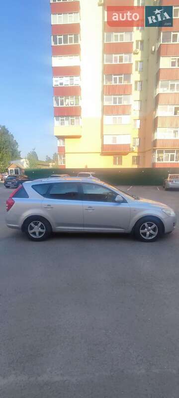 Универсал Kia Ceed 2008 в Сумах