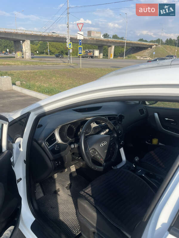 Универсал Kia Ceed 2013 в Киеве