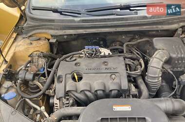 Хэтчбек Kia Ceed 2007 в 