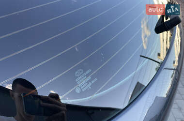 Хэтчбек Kia Ceed 2010 в 