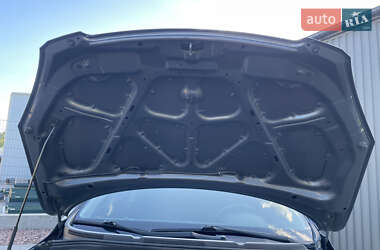 Хэтчбек Kia Ceed 2010 в 