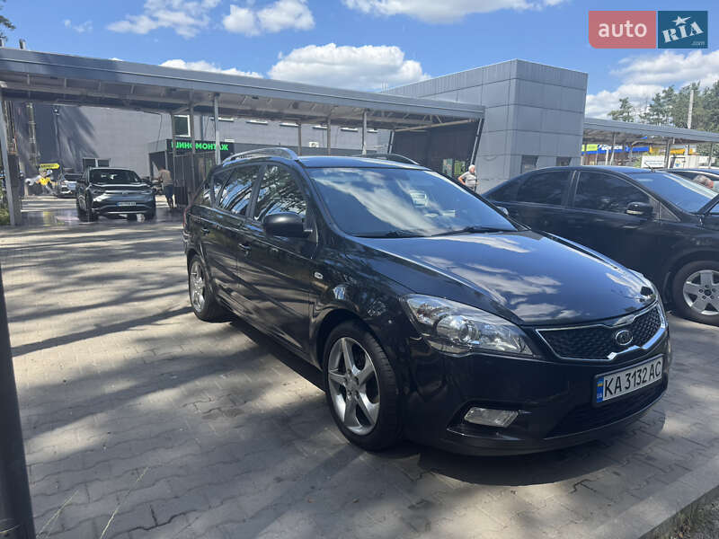 Kia Ceed 2010
