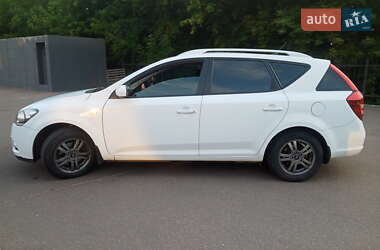 Универсал Kia Ceed 2012 в 