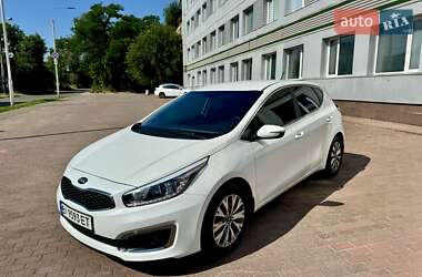 Универсал Kia Ceed 2017 в Киеве