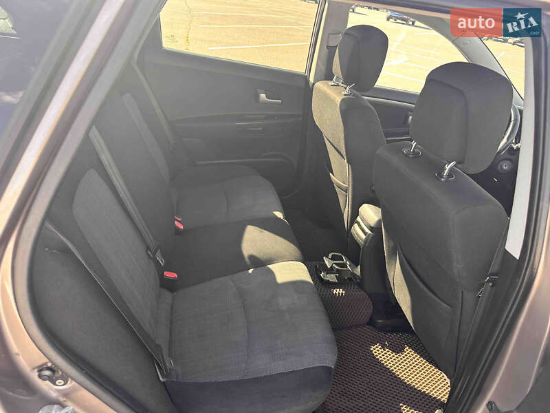 Универсал Kia Ceed 2011 в Киеве