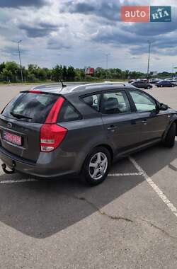 Универсал Kia Ceed 2009 в 