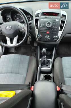 Универсал Kia Ceed 2009 в 