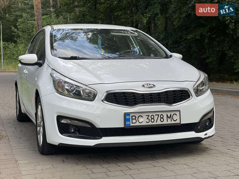 Хетчбек Kia Ceed 2016 в Львові