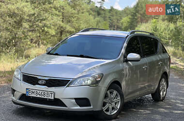 Универсал Kia Ceed 2010 в Лебедине