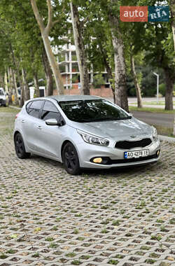 Хетчбек Kia Ceed 2012 в Мукачевому