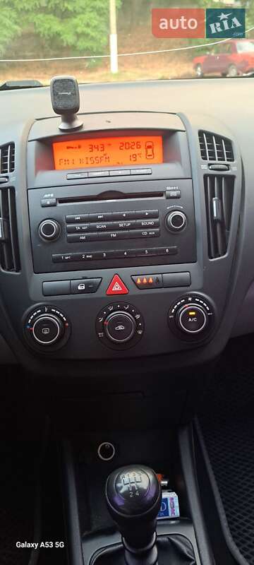 Хетчбек Kia Ceed 2007 в Обухові