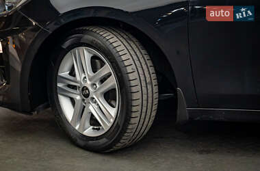 Хэтчбек Kia Ceed 2021 в 