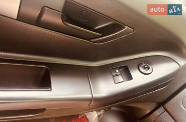 Хэтчбек Kia Ceed 2010 в 