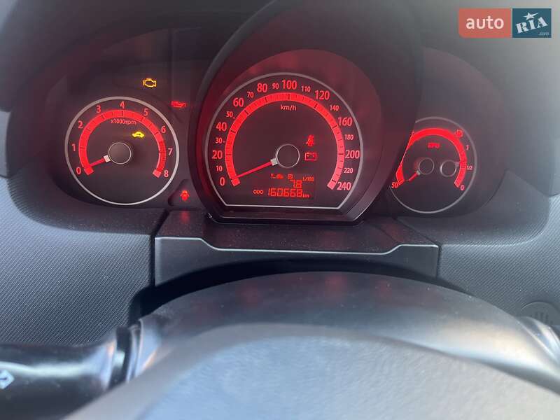 Хэтчбек Kia Ceed 2010 в Киеве