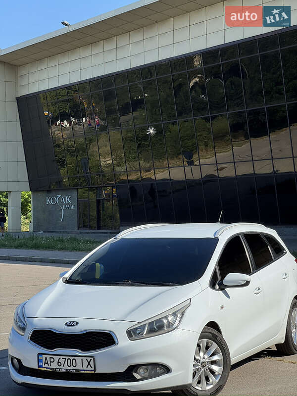 Универсал Kia Ceed 2012 в Запорожье