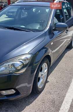 Универсал Kia Ceed 2012 в 