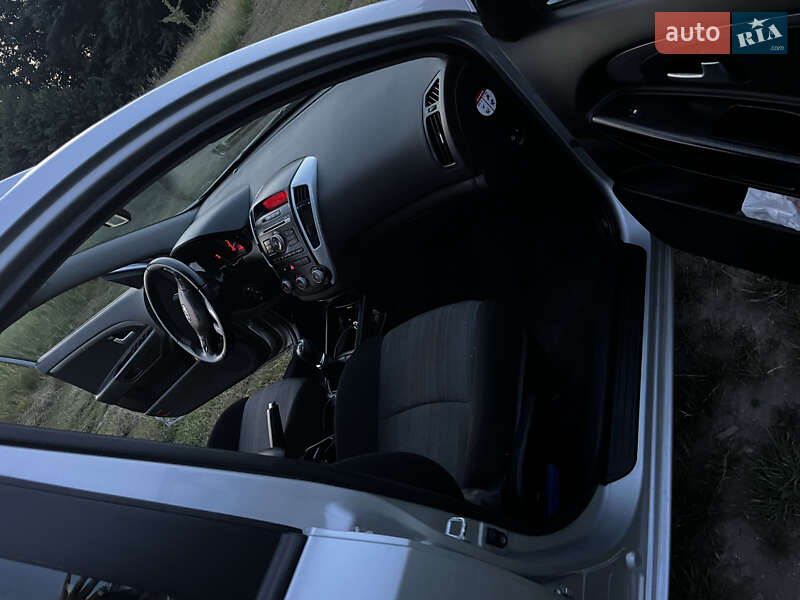 Универсал Kia Ceed 2009 в Белой Церкви