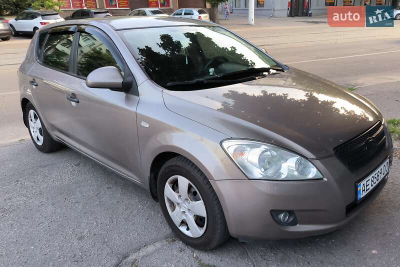 Kia Ceed 2008