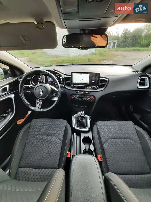 Універсал Kia Ceed 2019 в Лозовій